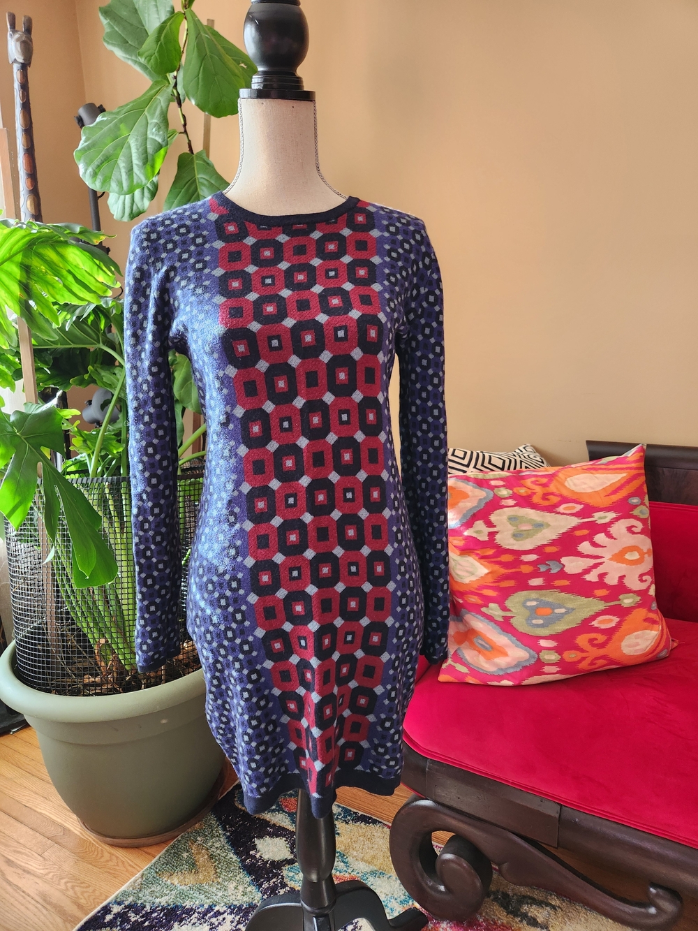 Forever 21 Red and Black Geometric Knit Sweater